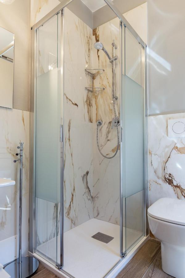 Ninfeo Dell' Arancera Bed & Breakfast Calci Exterior photo