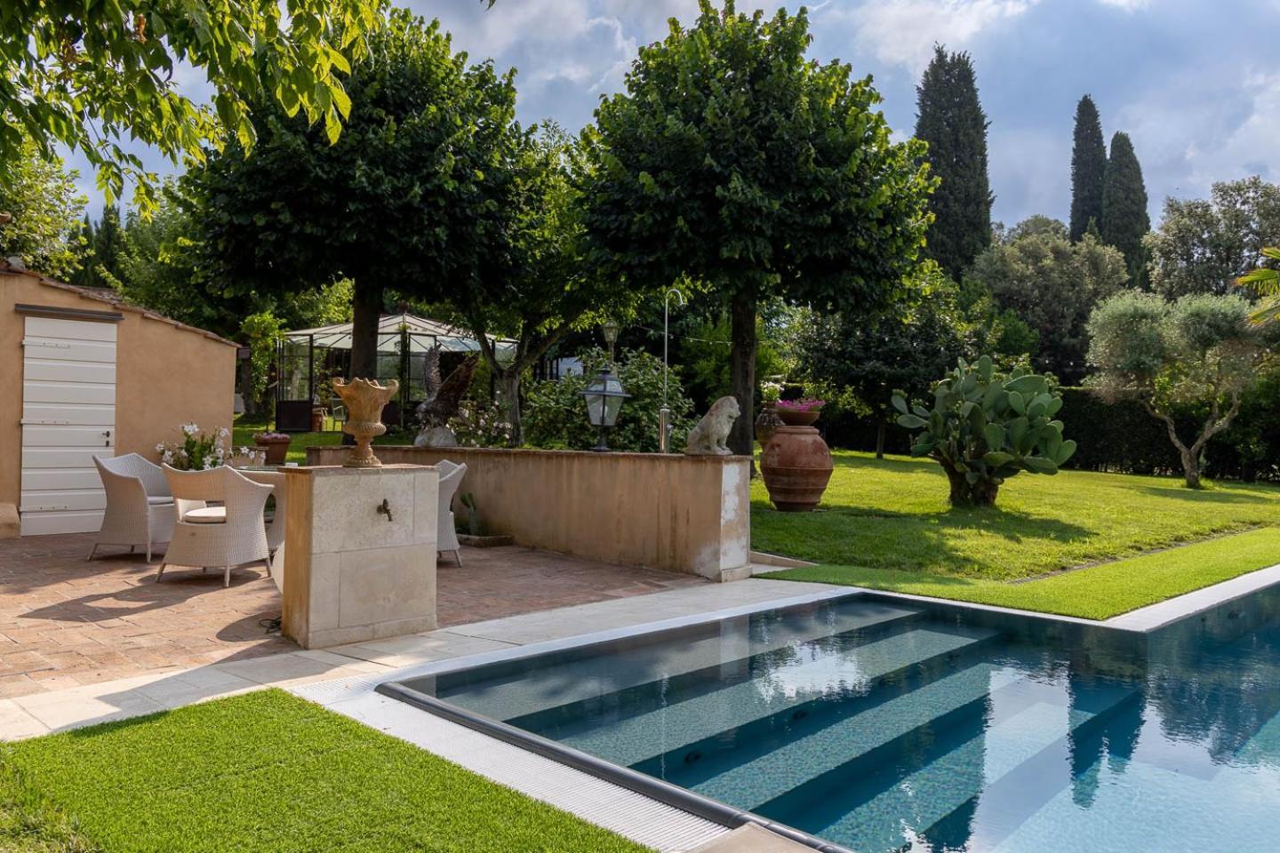 Ninfeo Dell' Arancera Bed & Breakfast Calci Exterior photo